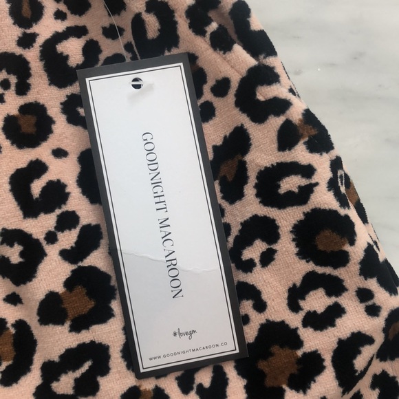 Sweater and Short PJ Sweat - Picture 2 of 4